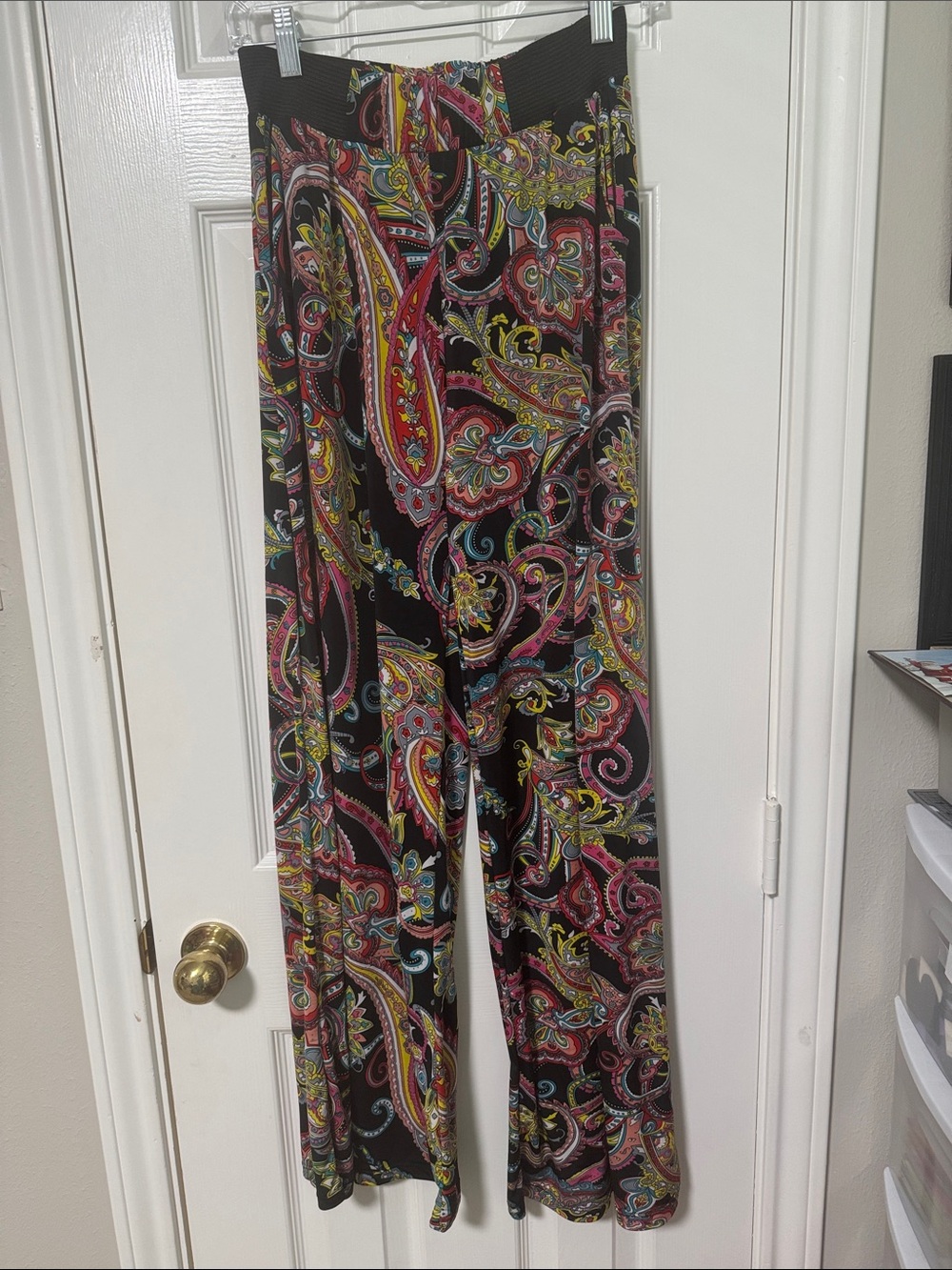 Women's Black Paisley Wide-Leg Pants